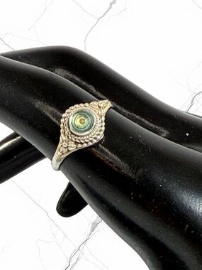 Vintage Sterling Silver Ring Bohemian Boho Scroll Abalone Shell Eye Size 7.75